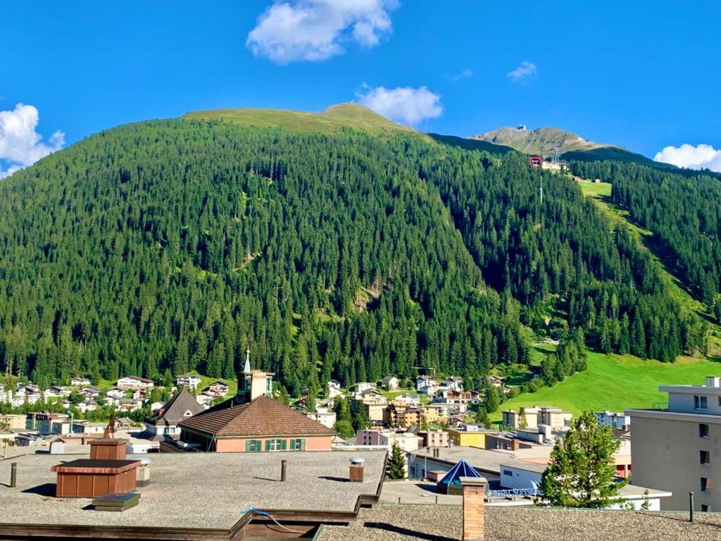 Wef Platz Centre 3,5 With Garage * Davos